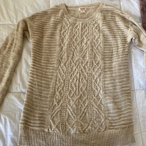 Mossimo Beautiful Tan, lightweight sweater.